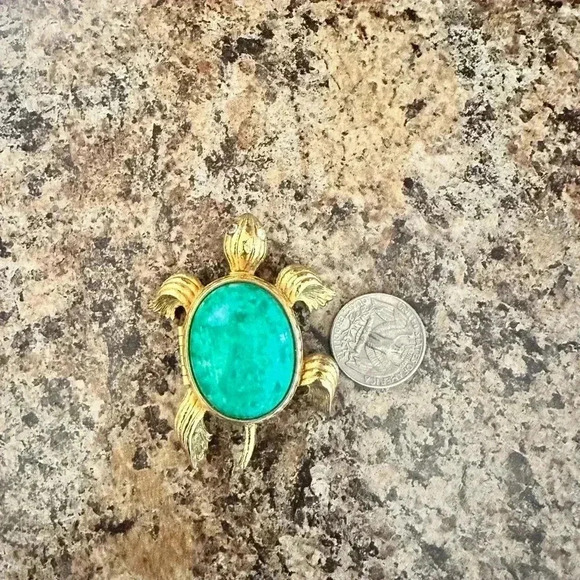 Vintage 1971 AVON Tortoise Green Sea Turtle Shell Eyes Perfume Glacé Gold tone. - Picture 7 of 9